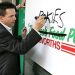 Nick Xenophon rallies against woolworths owned pokies and pubs